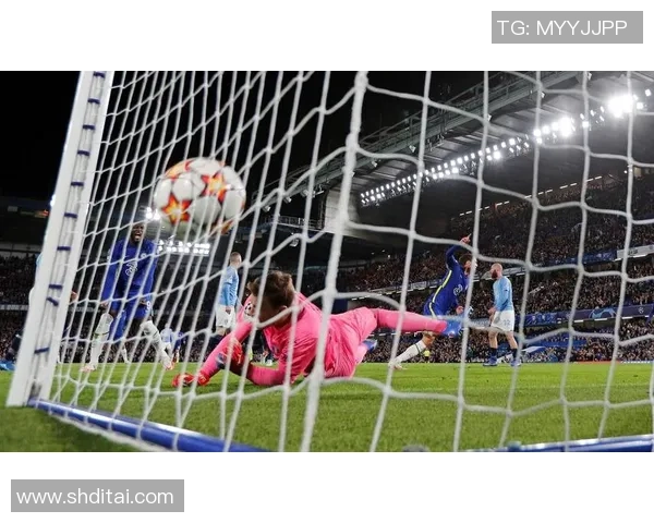 足球趣闻社带你领略世界足球的奇闻轶事与精彩瞬间